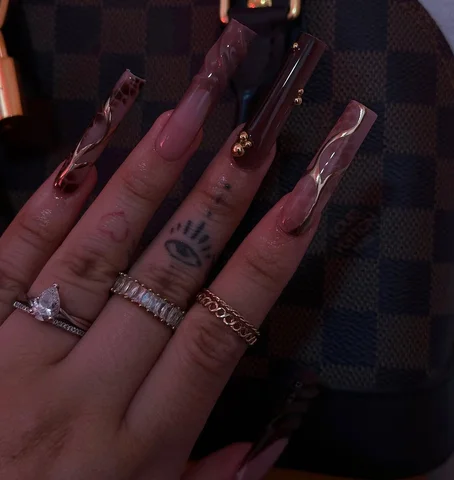 I never post on here anymore 💀

follow my nail page @yoselinnn_nails 💅🏻
Gel X