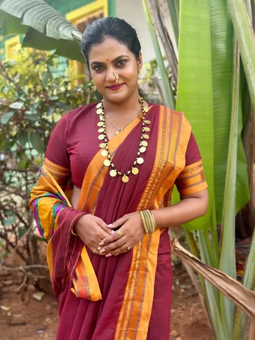 ಇನ್ನೂ ಯಾಕ ಬರಲಿಲ್ವವ ಹುಬ್ಬಳಿಯವ...🙈😍✨ 

Styling by: @geetha_hairstyle (PC kuda) 
