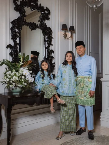 Assalamualaikum, kami datang nak beraya...