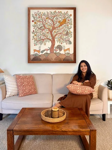A small moment with a painting that took many quiet hours.😊

Loved painting thi