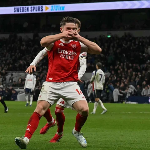 London is RED ❤️