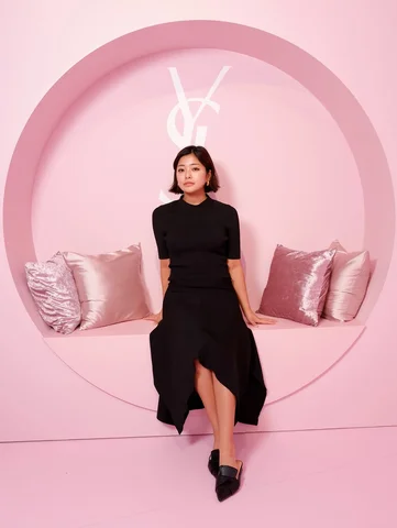 @yslbeauty LOVENUDE HOTEL TOKYO💕

YSLの新しいセミマットリップは全10色展開で、唇に溶け込むヌードカラーが季節問わず使えて