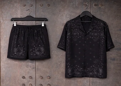 Matching sets for spring… groundbreaking 😎

Fresh matching party shirts + short