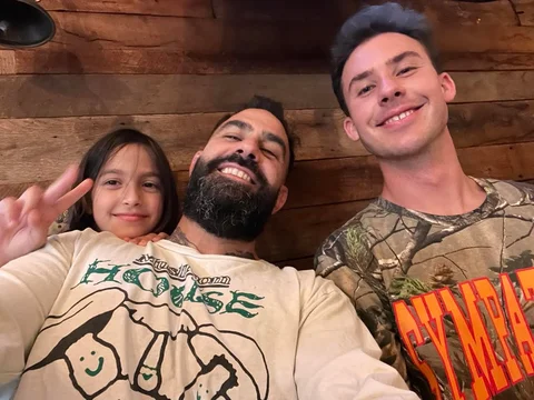 No caption needed!!💚💚 Happy Fathers Day