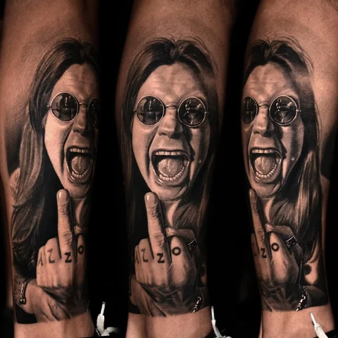 Momma I’m coming home! R.I.P. @ozzyosbourne damn.