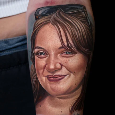 A beautiful portrait of Emily. 
I’m truly honored to make this portrait of you f
