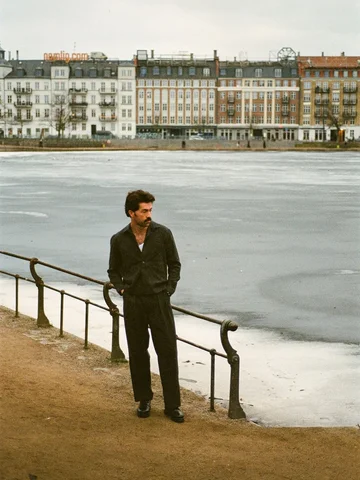 My casual suits with @uomo.clothing.copenhagen drop March 1 - stay tuned