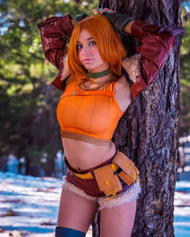Just a squirrel looking for her nut 
#squirrelgirlcosplay #squirrelgirl
