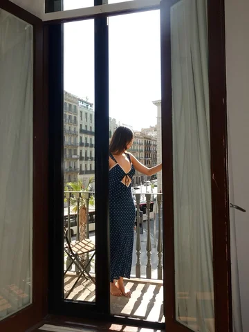 48 hours in barcelona - wearing whats coming next. @summeraway