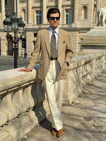 Spring outfits are back in the rotation ☀️ 

🇫🇷 Quel plaisir de porter des cos