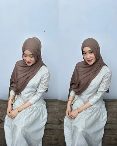 Smile for you ^^ 
.
.
.
Pashmina Viscose @forladee ✨❤️