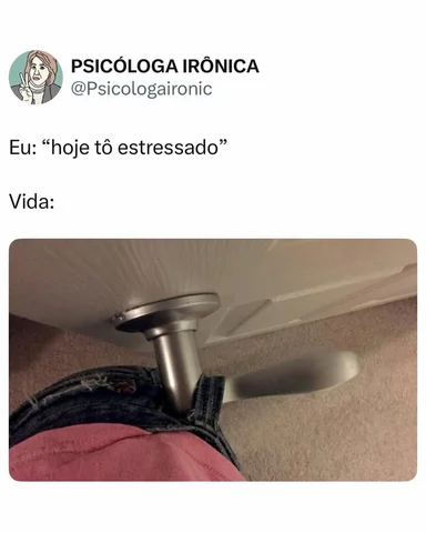 incrível que isso só acontece quando a gente tá estressado 🤣