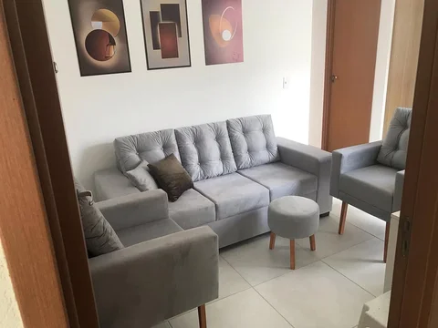 Araste pro lado e veja mais imagens ➡️➡️➡️ 
Lindo kit sala 
✅sofá 3 lugares 
✅2 