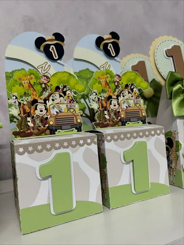 Kit 42 peças Mickey Safari 🤎
- $392,00* POR TEMPO LIMITADO! 

• Encomendas e or