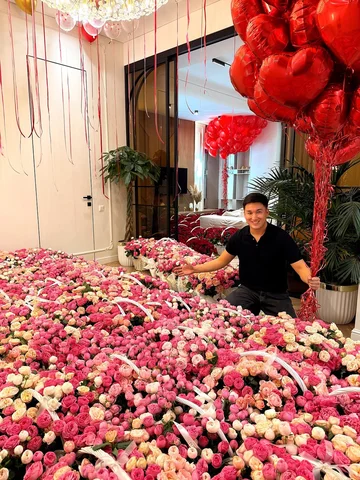 Тот самый РЕКОРДНЫЙ заказ, 14.000 роз🌹🔥 
139 корзин для одной получательницы🤯