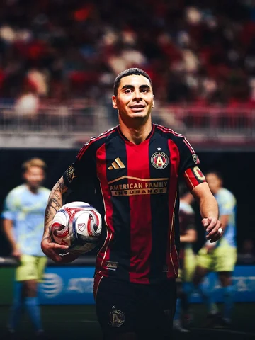 Siempre Atlanta !!!! ❤️🖤 @atlutd