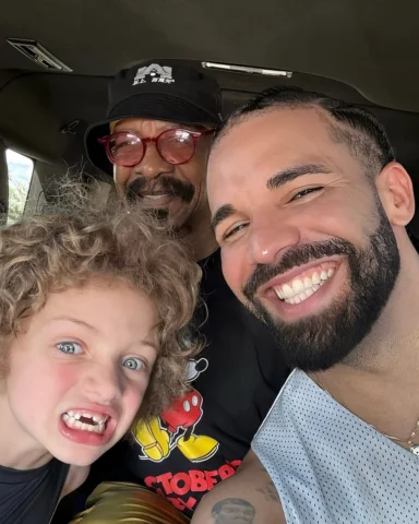 The Graham Boyz

#drake