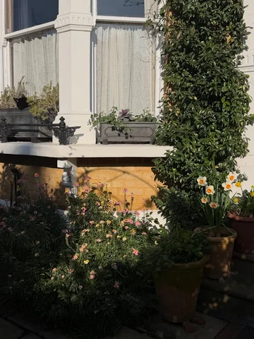 The good thing about spring in London is that even when it’s dark and cold, and 