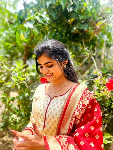 🪷♡
#postinstagram 
#randomclick
#traditionalwear 
#athulya
