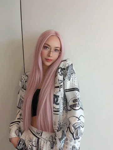 PINKHAIR🩷🌸
今年のテーマは可愛いより記憶に残る女がテーマ🤣🤞
人生自分が1番派手アゲていかなきゃね🔥
