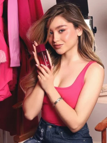 Los miércoles se usa rosa 💗
Y hoy huele a Pink Crush de @cyzone_oficial
 
Un pe
