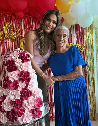 Hoy damos gracias a Dios por la bendición de tenerla, que alegría poder celebrar