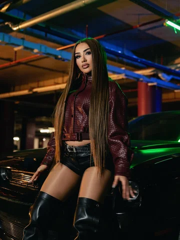 baddie in bottega