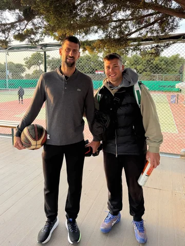 @djokernole 🥹🎾 
Σε άλλα νέα κέρδισα τον Hater 6-0/6-0🥶
Τα υπόλοιπα στιγμιότυπ