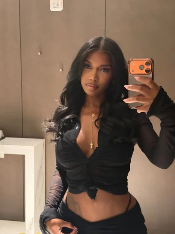🖤