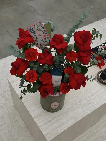 Valentines bouquet @odd.kw 💌