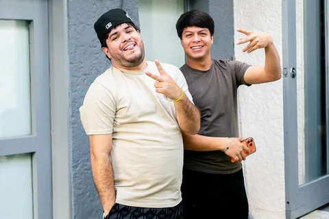 BONITO DOMINGO PLEBADA SALUDOS DESDE LA FOSTER✌🏼✨