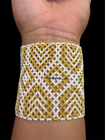 Pulseiras com grafismos xinguanos, enviamos para qualquer lugar do Brasil, chama