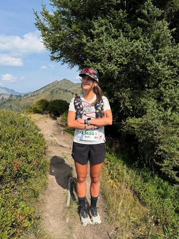 MCC 40km 2300D+ 6h21 with the Flora Alpina kit @thenorthfacefr 🌸🪻🌼
Second tra