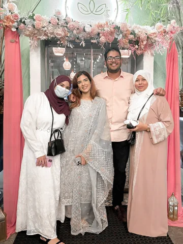 Hosted my first ifthar with family and friends 🥹🌸 

A huge thank you to @belle
