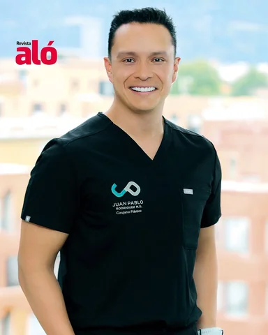 Dr. Juan Pablo Rodríguez:
Un cirujano apasionado por realzar la belleza natural
