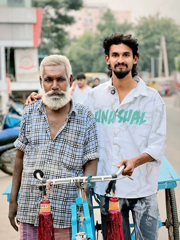 THAthA  SwEeT DrEaM ComPLeTeD ❤️‍🔥
 AND SeE HiS HaPpiNeSs FaCe 🥹
.
.
#grandfat
