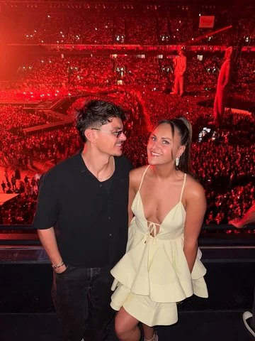 Joyeux 25 ans à ma star, ma sœur, ma Clarzize, la personne que j’aime le plus su