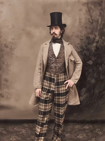 Today’s outfit is inspired by the late 1840s to 1850s and is reminiscent of thos