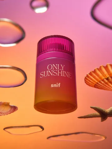 Get swept away with Mikayla Nogueira’s beach-inspired fragrance, Only Sunshine �