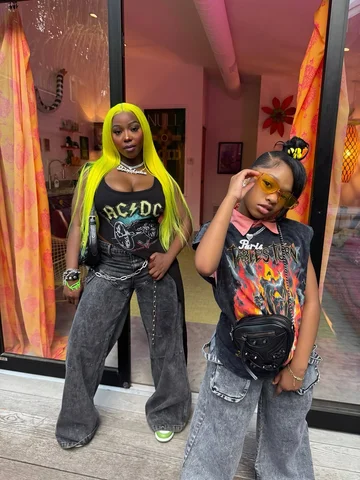 Not Your Average Mom & Daughter🤘🏾🔥 @NOVAKIDS BY @FASHIONNOVA
.
.
. Shop The L