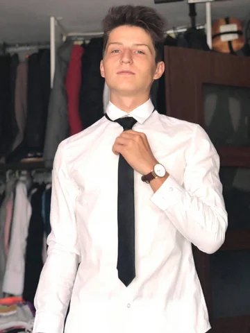 2k16 wrzucałem pierwsze filmy na yt XD

Choć tutaj znalazłem perełki z przyszłyc