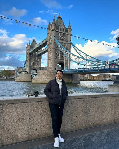 Every moment matters 🧠
.
.
.
. #london  #bigben #towerbridge #🇬🇧 #لندن #unite
