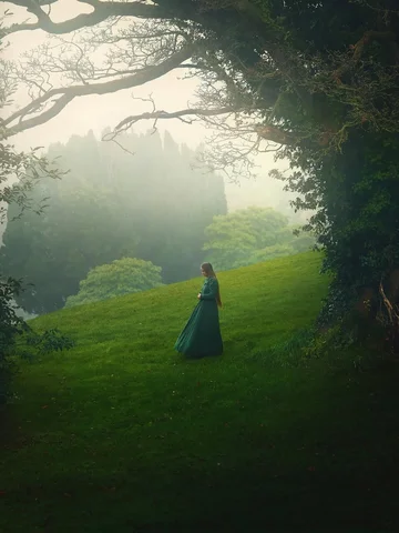 Moody wandering 💚

Obsessed with the fog in Ireland! It is soooo beautiful! 

D