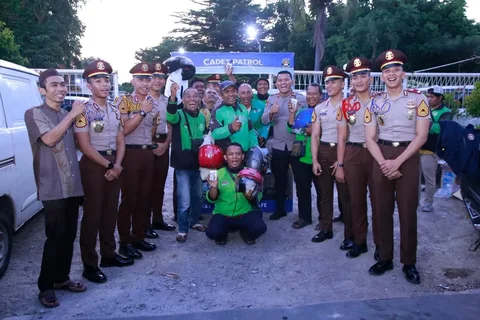 Taruna Akpol angkatan 58, 59, dan 60 menggelar penyuluhan bertajuk “Mudik Aman” 