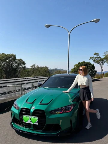 本來想當坐副駕駛的小可愛，
但是不小心當了手握方向盤的大哥٩(˃̶͈̀௰˂̶͈́)و
-
10月就牽了 改完所有東西拖到現在才發文(￣∇￣)
因為工作關係要載貨