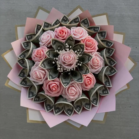 Happy Valentine’s Day weekend! 💕 We’ll have extra bouquets available for pickup