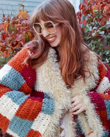 THE PENNY LANE COAT PATTERN RELEASES THIS FRIDAY, NOVEMBER 17th!!! 🍁🍁

i hope 