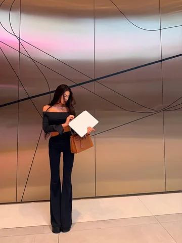 🎞️