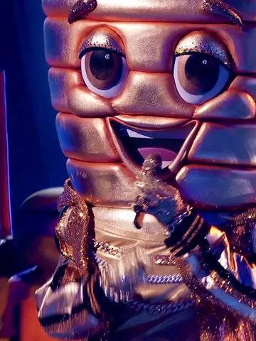 Well… the verdict is in. I was the 14 Karat Carrot on The Masked Singer.

After 