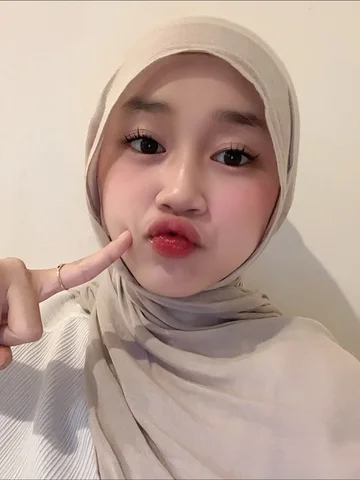 terkahir bonus😛 hijab by @miracholecct